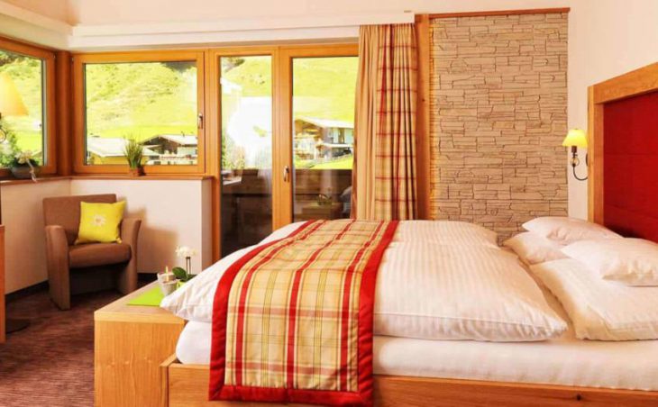 Hotel Barbarahof in Saalbach , Austria image 3 